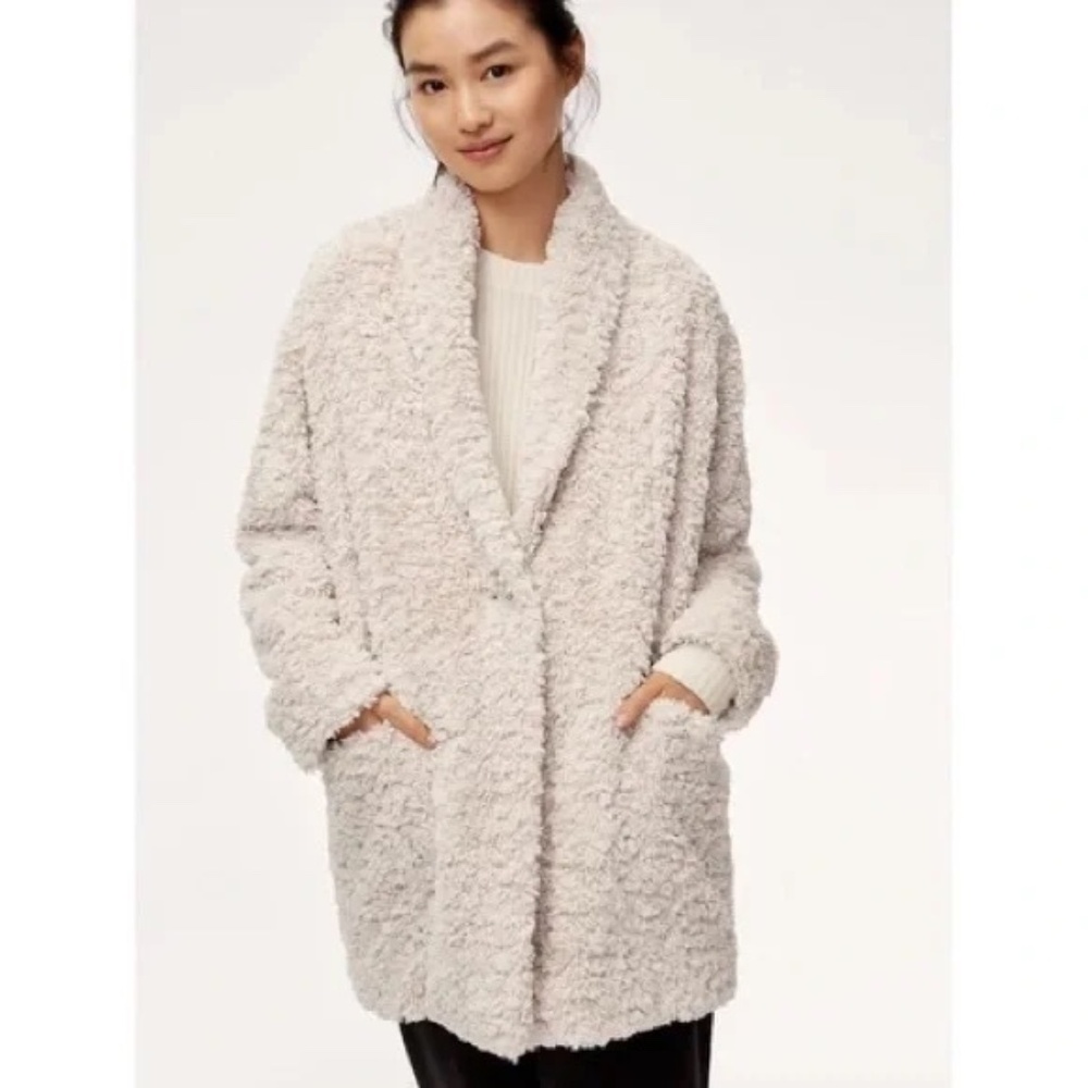 Aritzia Wilfred Free Grete Sherpa Coat Small